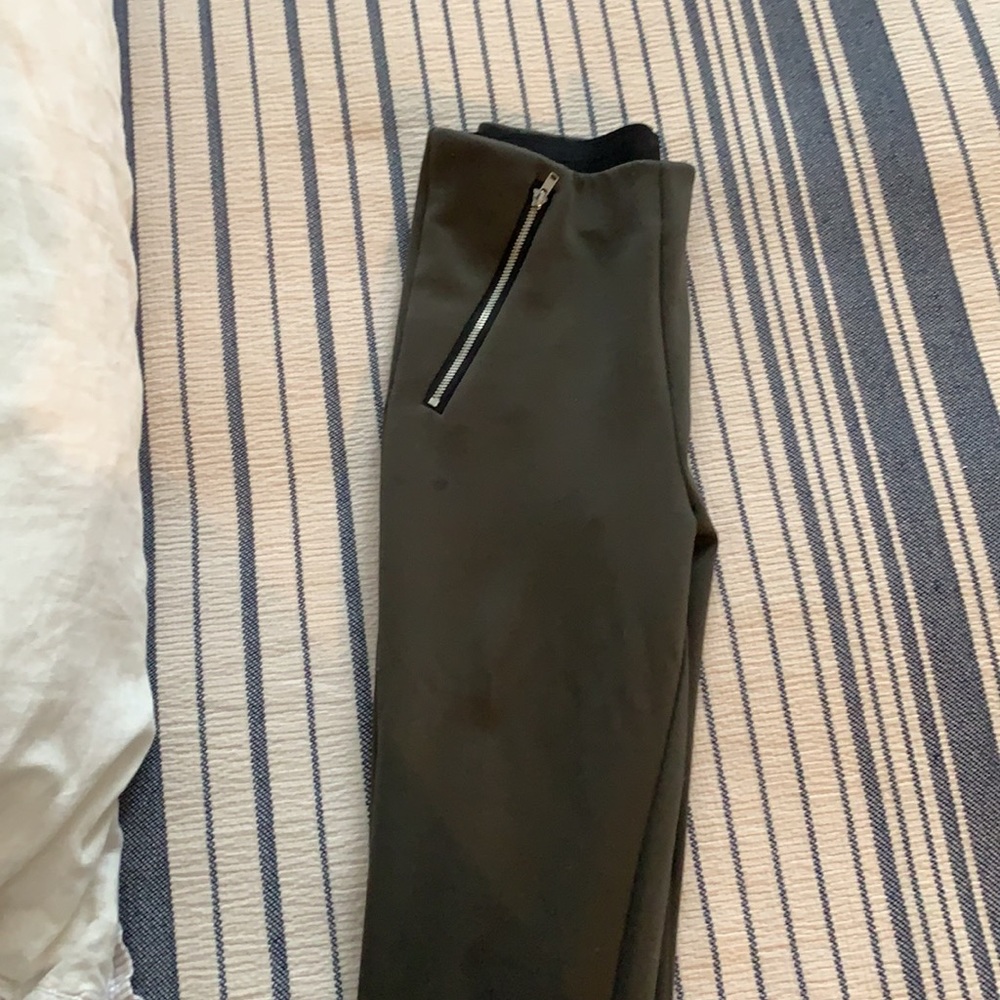 Equestrian pants - Picture 2 of 4